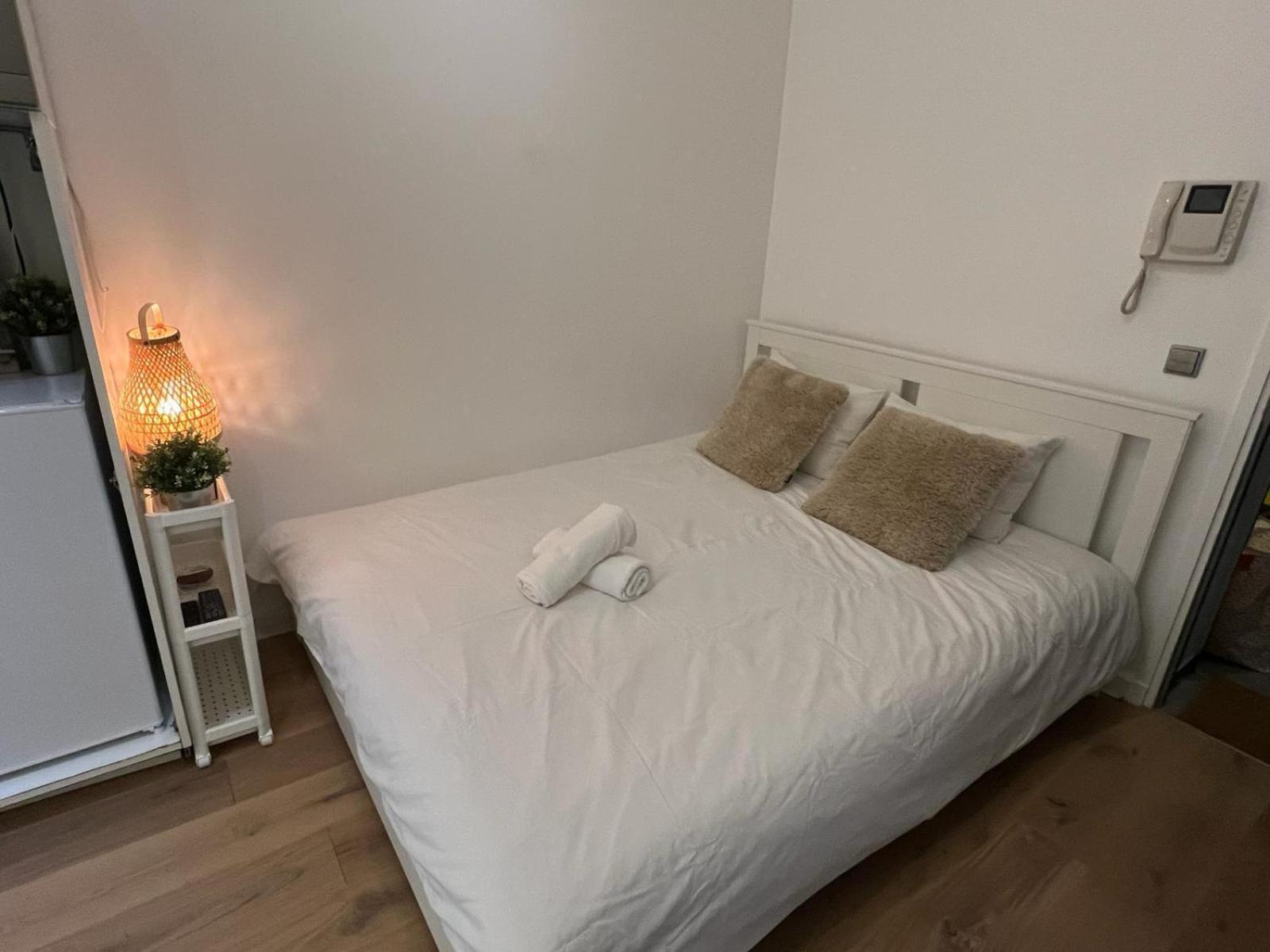 Eiffel Tower View Apartment ปารีส ภายนอก รูปภาพ