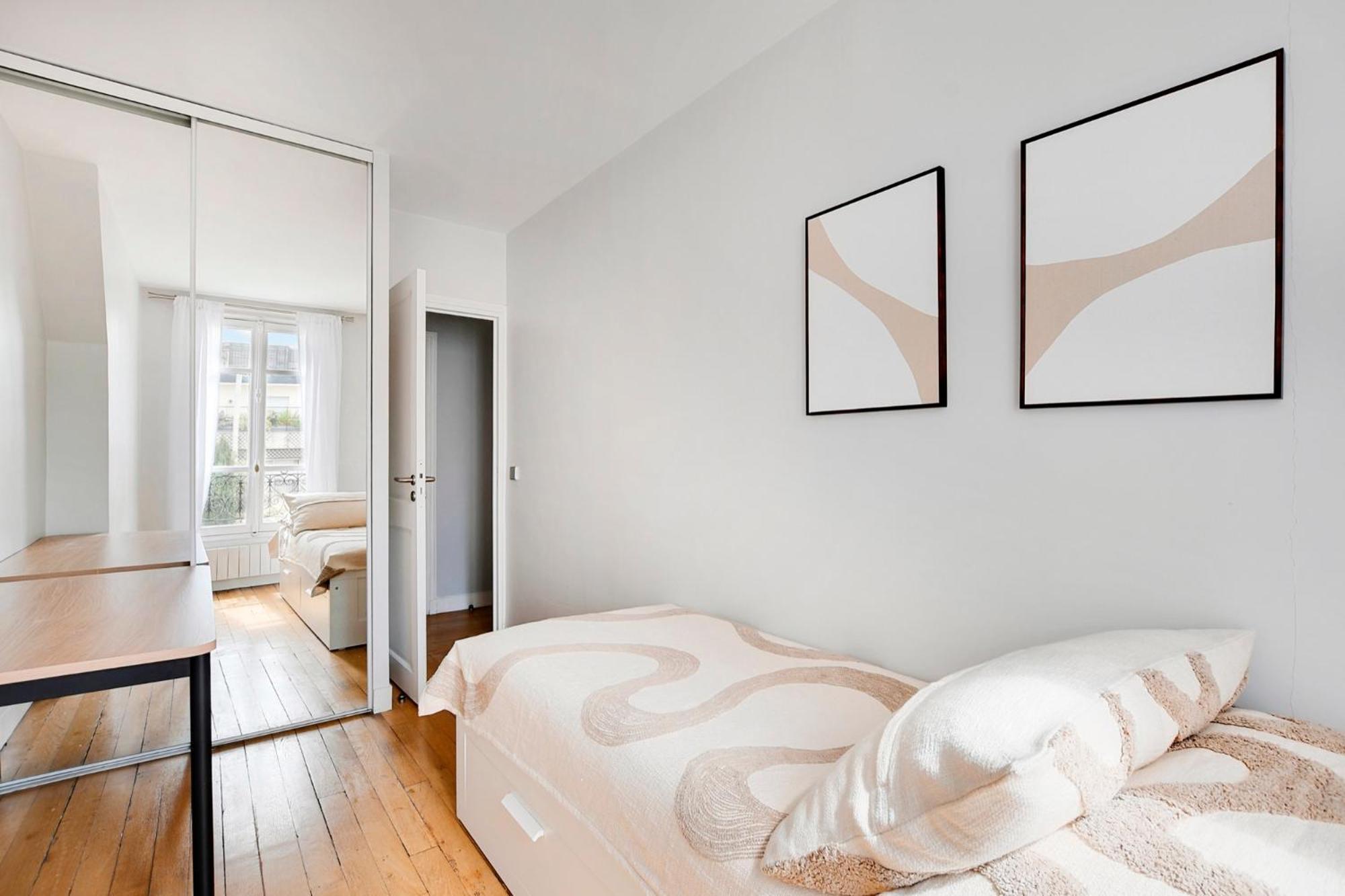 Eiffel Tower View Apartment ปารีส ภายนอก รูปภาพ